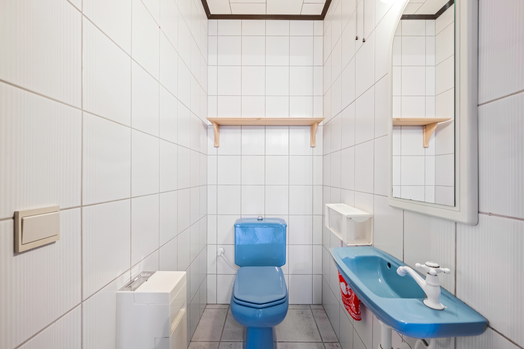 Ruime woning met tuin en bijgebouwen in het rustig Sint-Kruis.