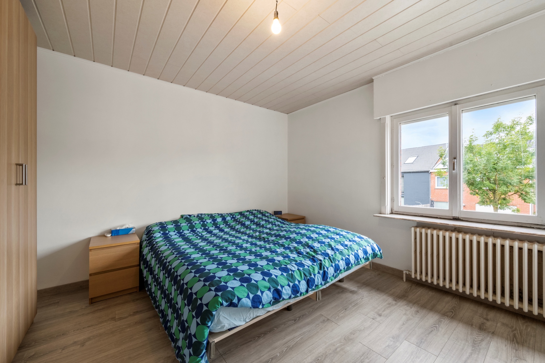 Rustig gelegen, lichtrijke & instapklare rijwoning te Brugge.