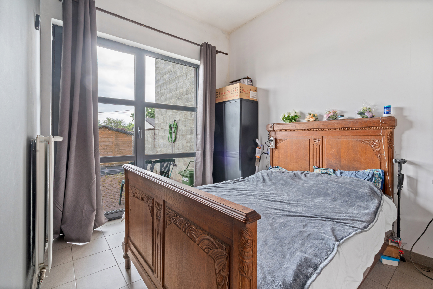 Gelijkvloers appartement met terras in Denderhoutem