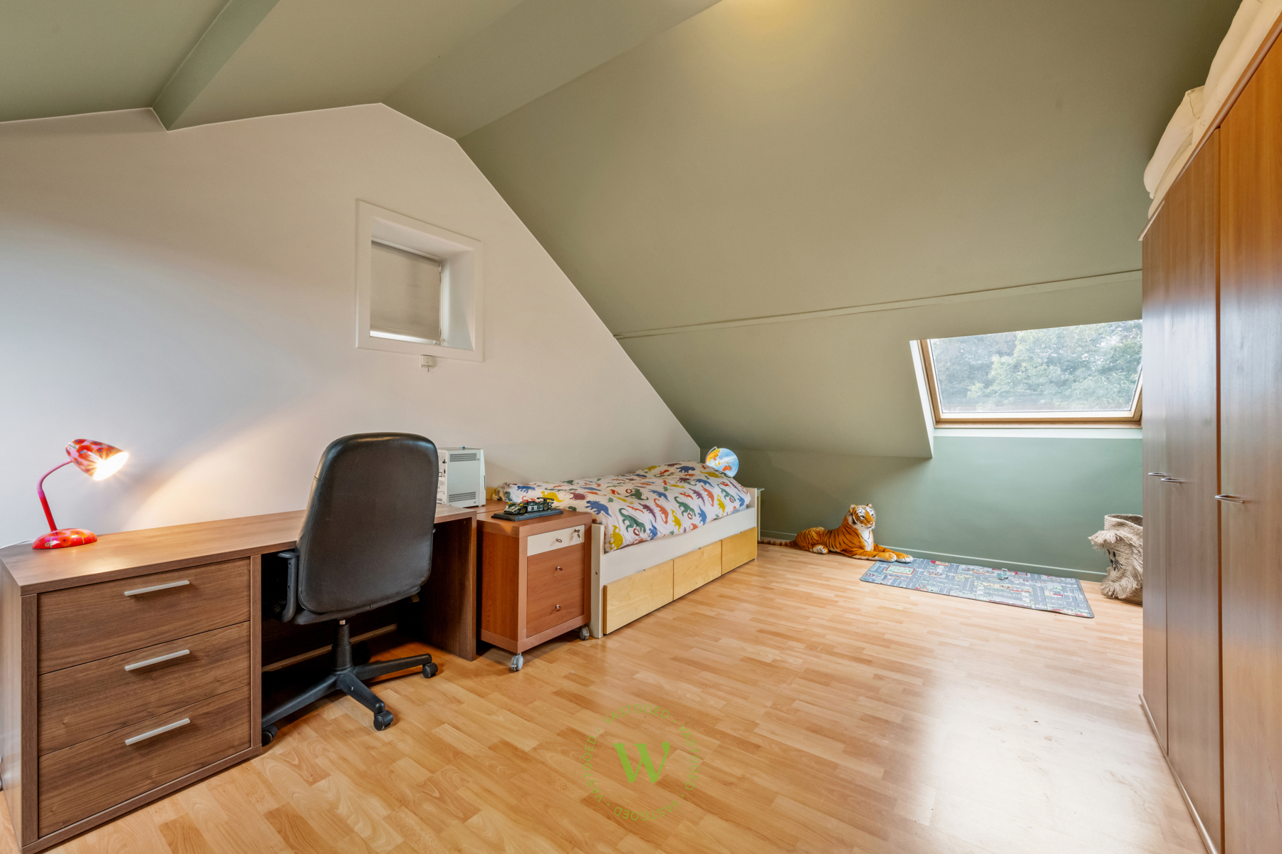 Karaktervolle woning met vergunde B&B in hartje Sint-Michiels