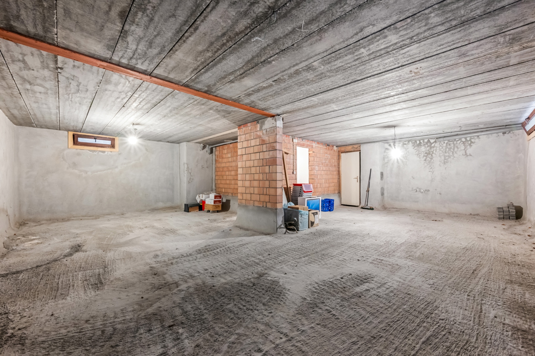 Sint-Kruis: Energiezuinige villa, royaal aan ruimte en licht.