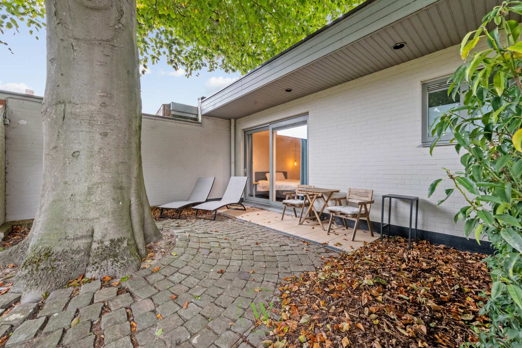 Karaktervolle woning met vergunde B&B in hartje Sint-Michiels