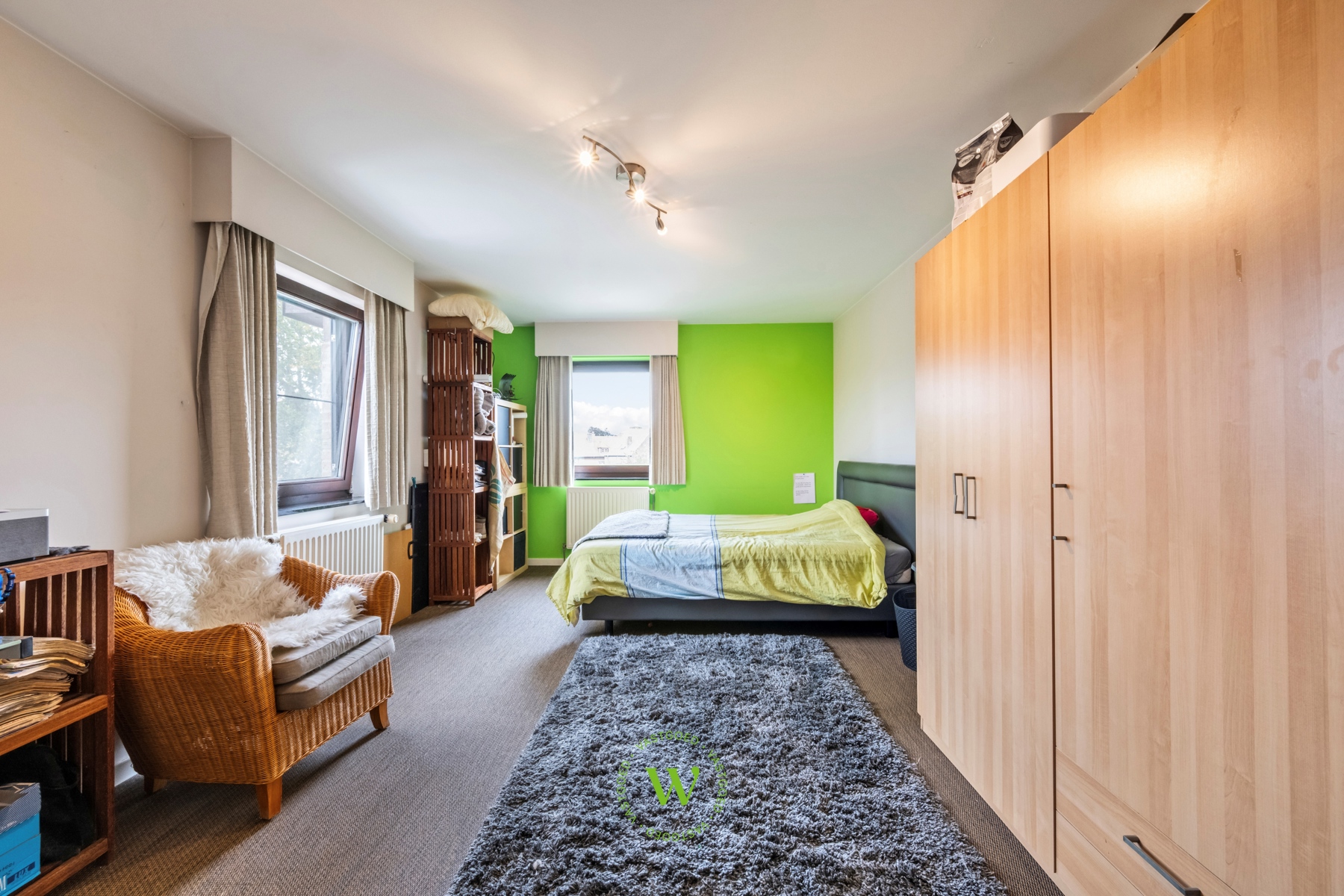 Exceptioneel ruim appartement mét riant zonneterras.