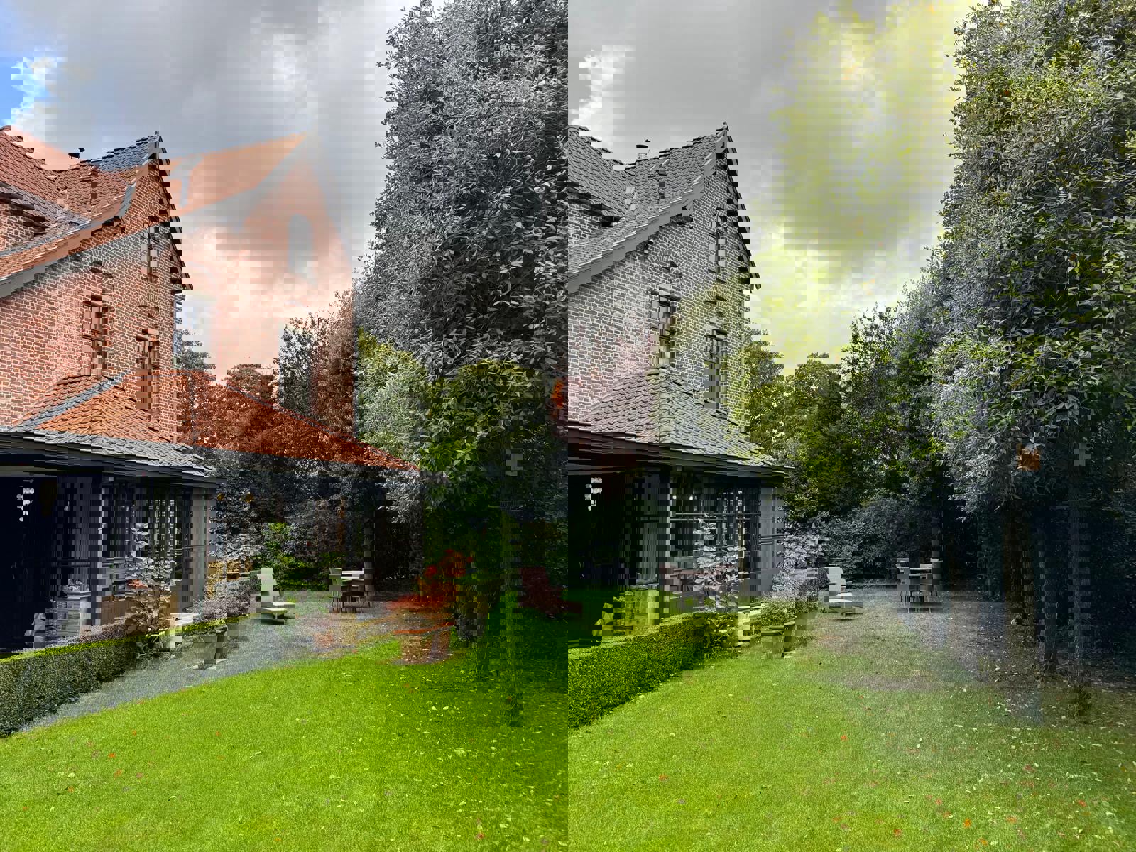 Unieke eigendom in een oase van rust te Sint-Michiels.