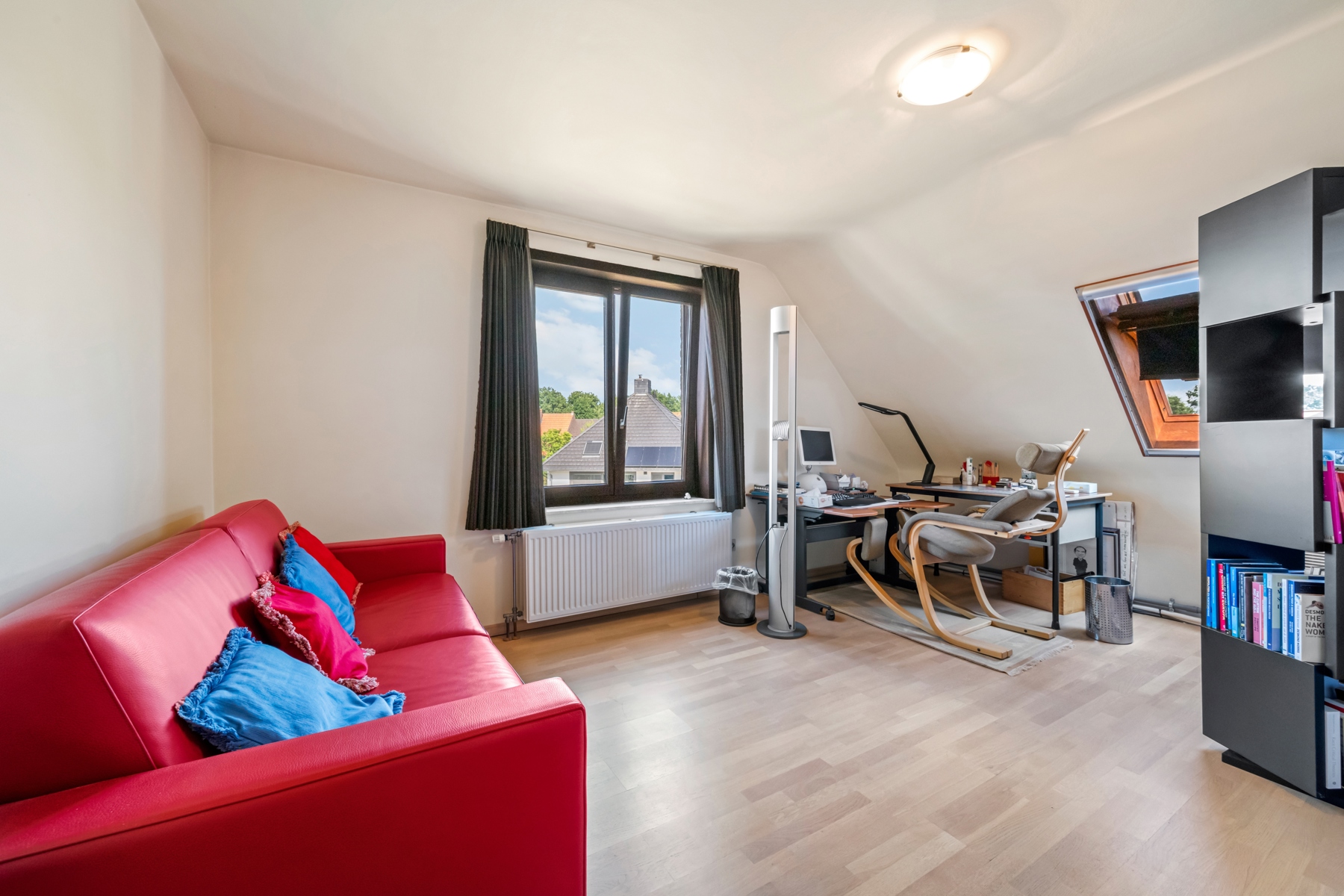 Sint-Kruis: Energiezuinige villa, royaal aan ruimte en licht.