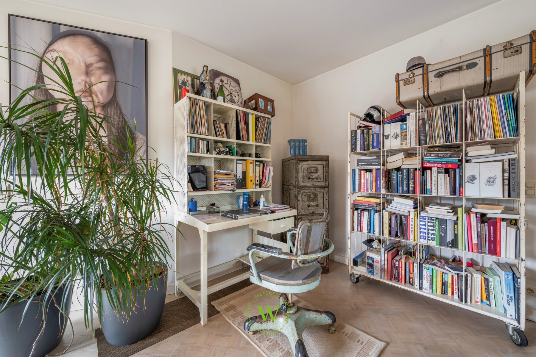 Exceptioneel ruim appartement mét riant zonneterras.