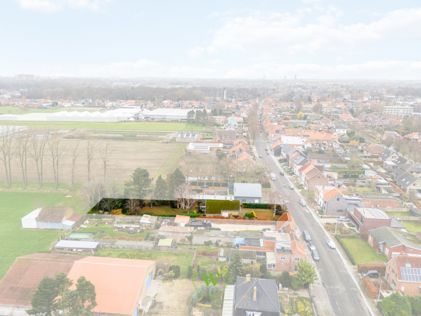 Te renoveren woning op topligging op 1.238 m² in Sint-Andries