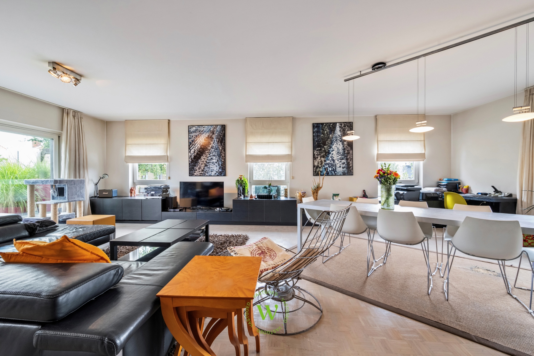 Uitzonderlijk triplex-appartement: ruimte, licht+topligging.