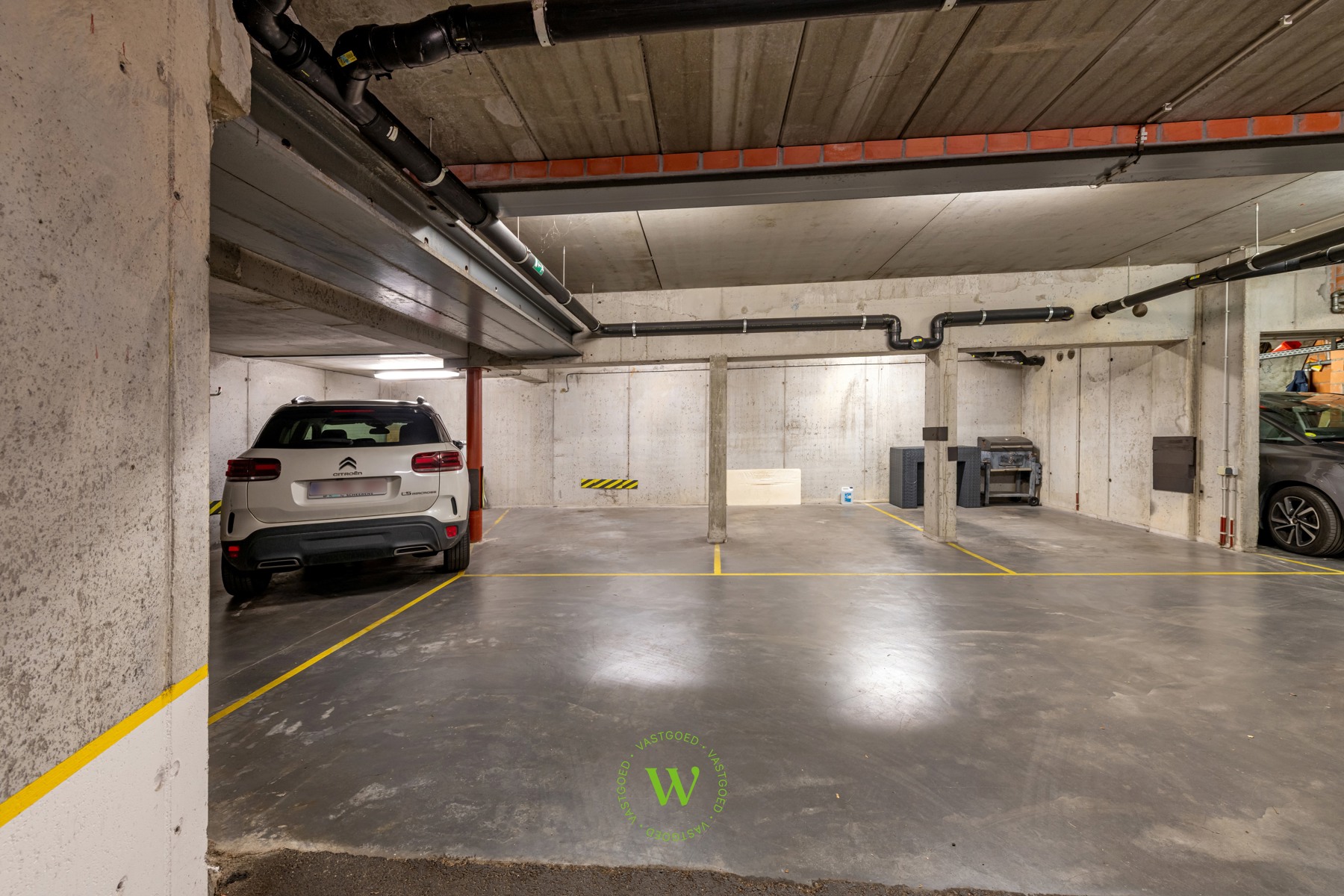 Lichtrijk 2-slaapkamerappartement met zicht op de vesten.