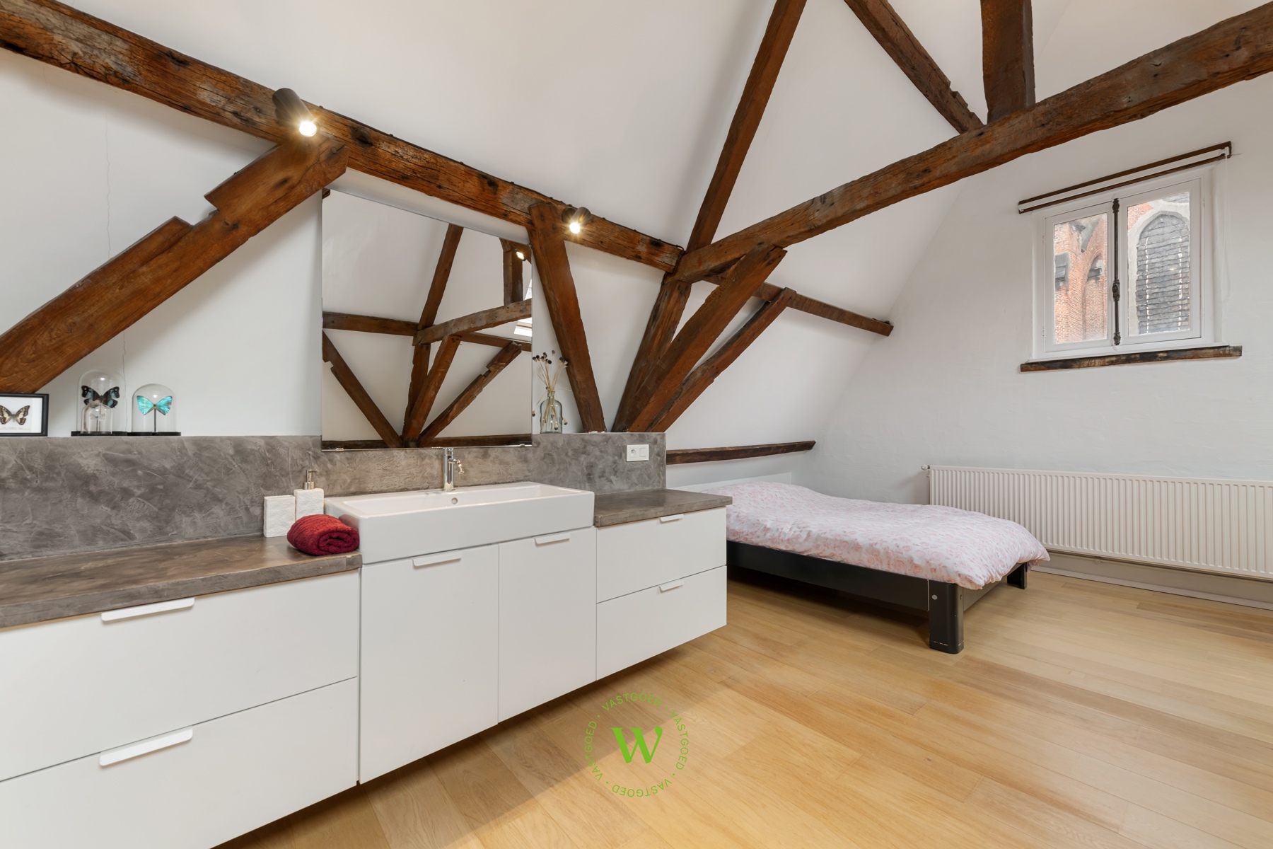 Unieke bel-étagewoning in het hart van Brugge.