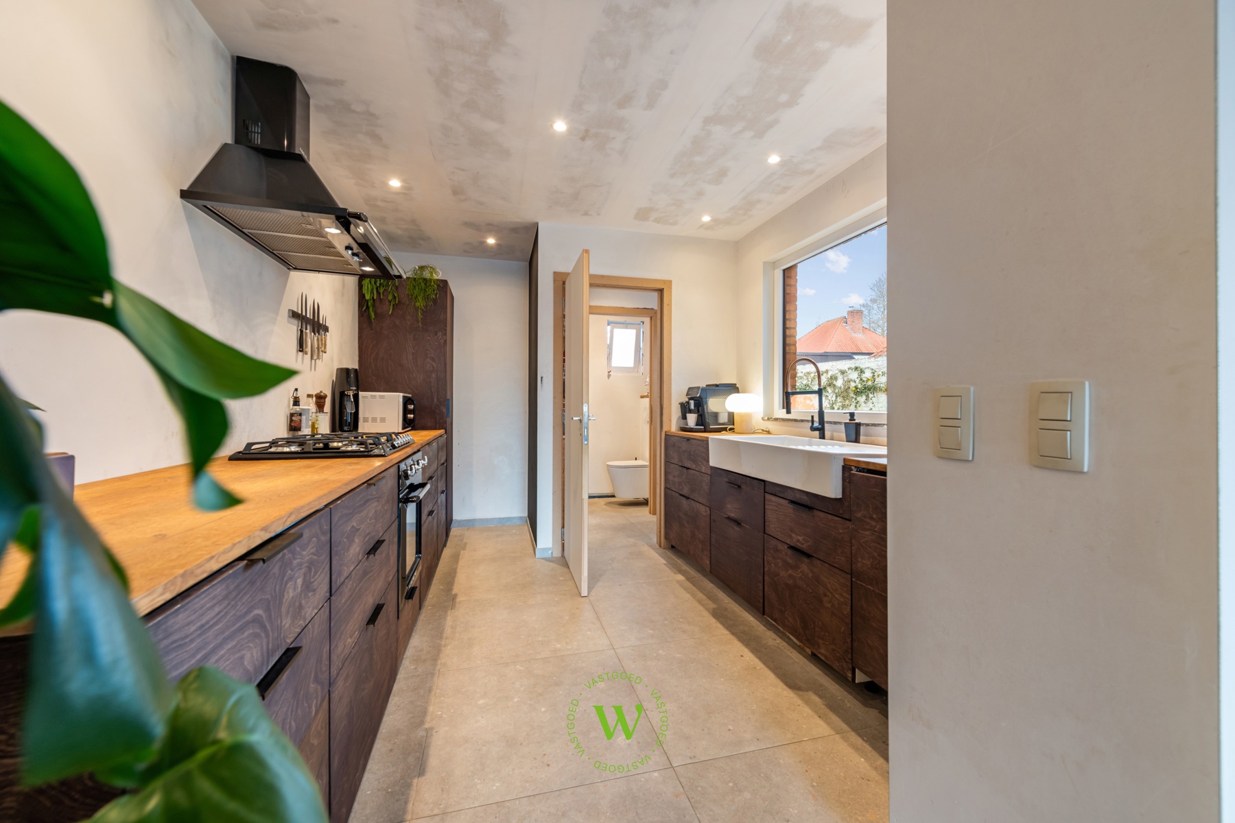 Karaktervolle, gerenoveerde halfopen woning met label B.