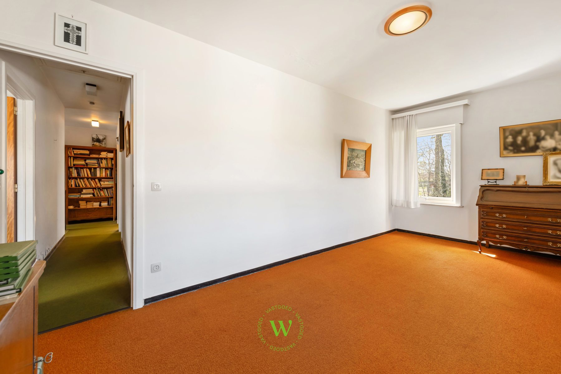 Gezinswoning met 5 slpks en tuin op 800 m²