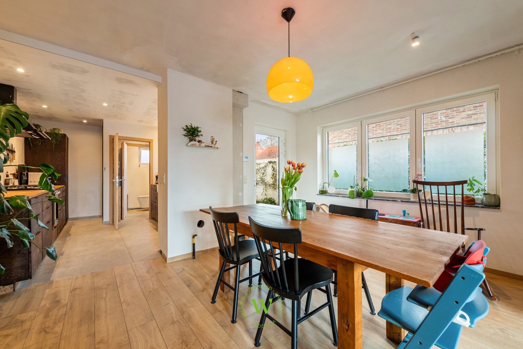 Karaktervolle, gerenoveerde halfopen woning met label B.