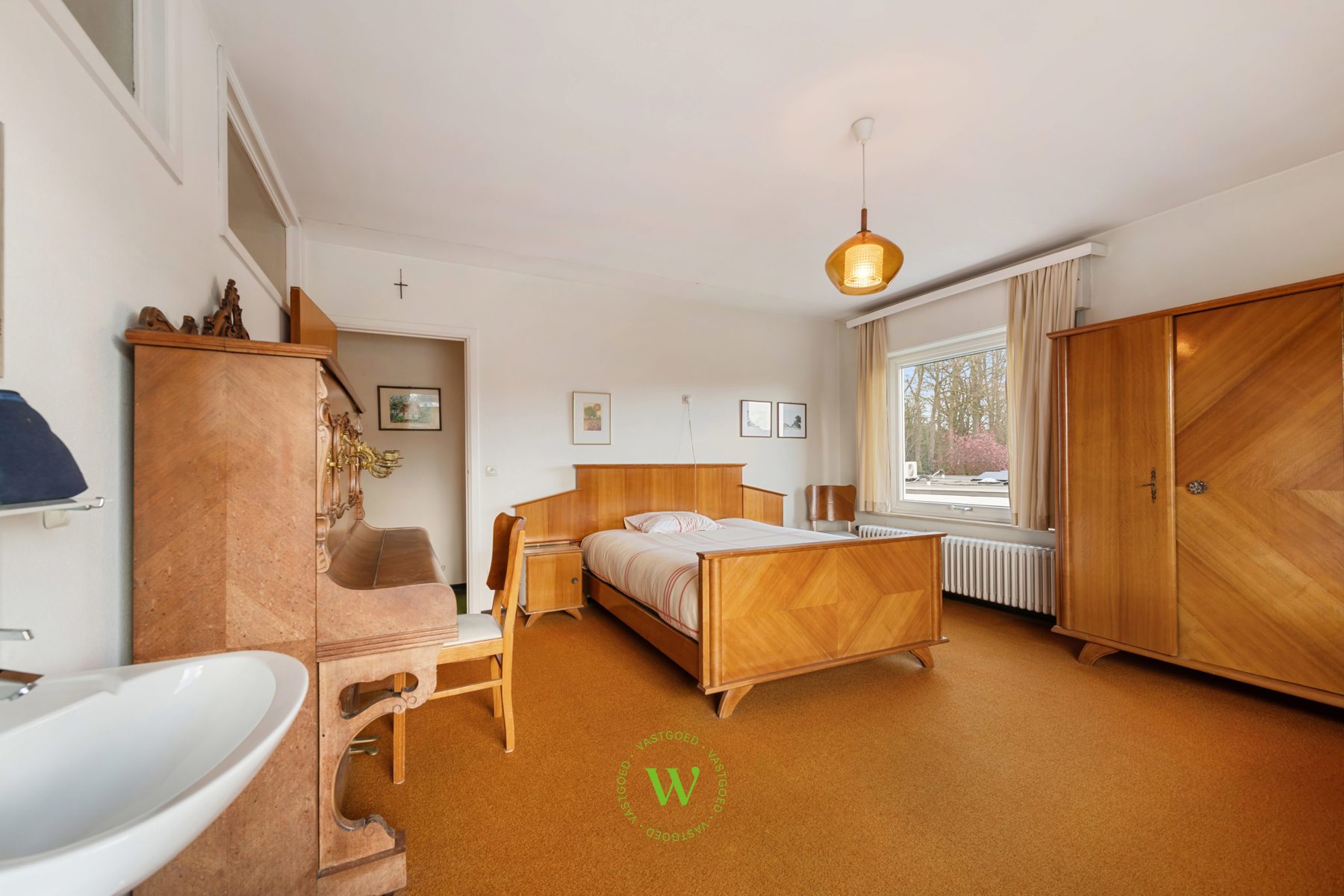 Gezinswoning met 5 slpks en tuin op 800 m²