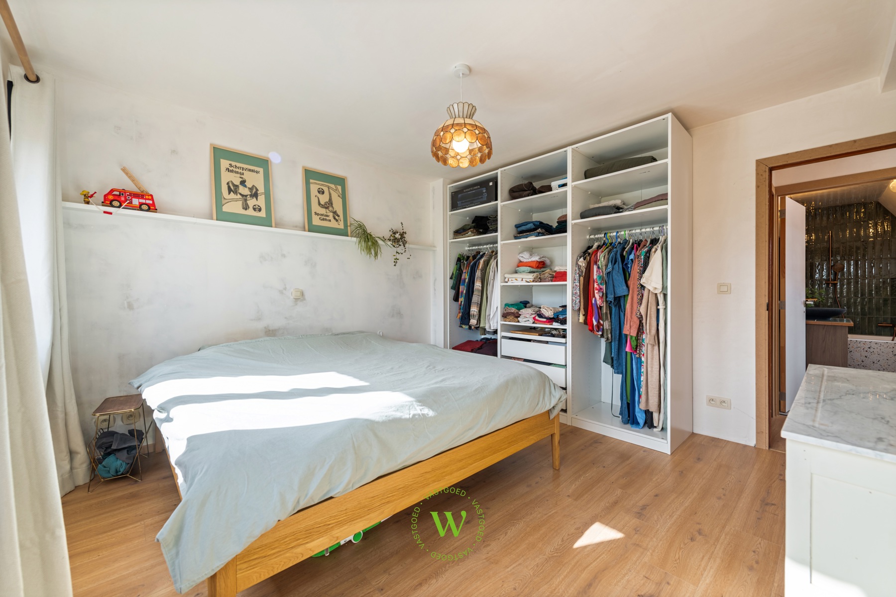 Karaktervolle, gerenoveerde halfopen woning met label B.