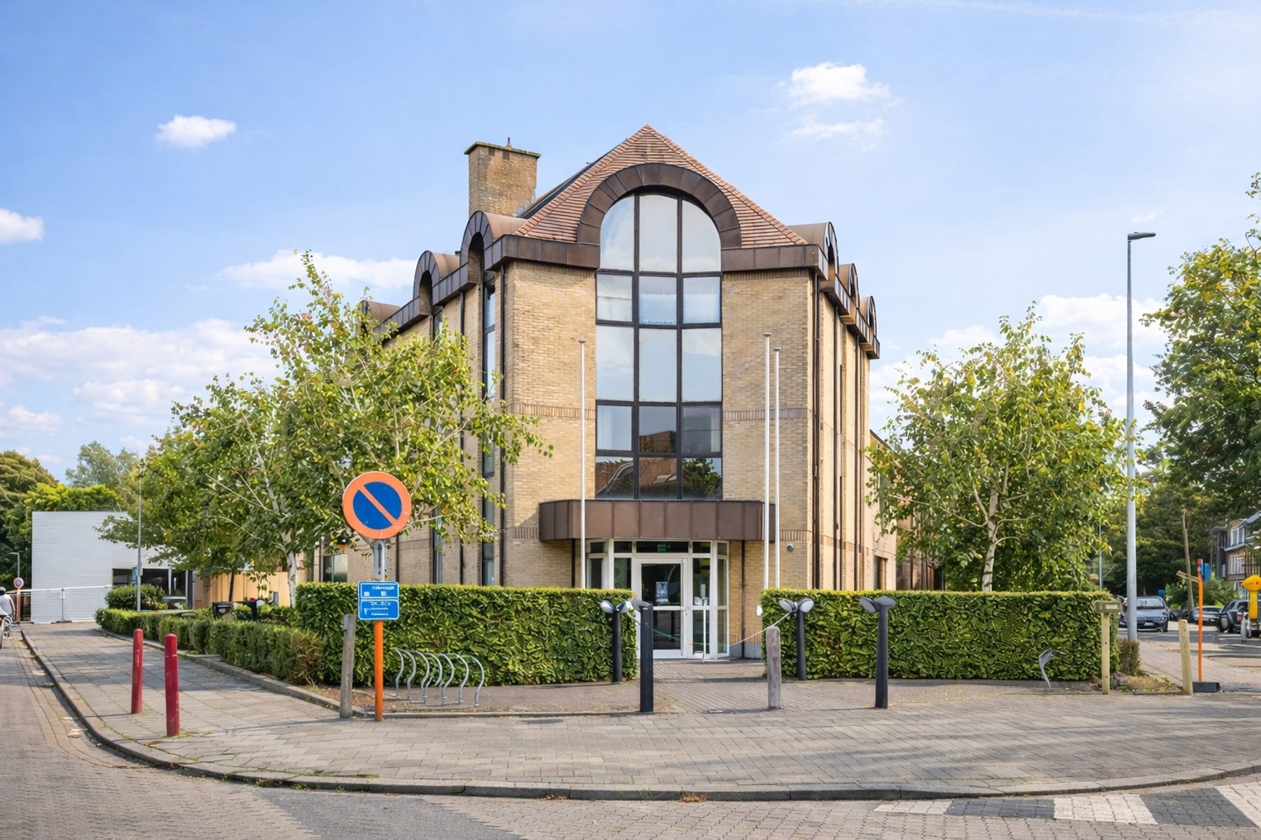 Uitzonderlijke woonst: ruimte, licht+topligging.