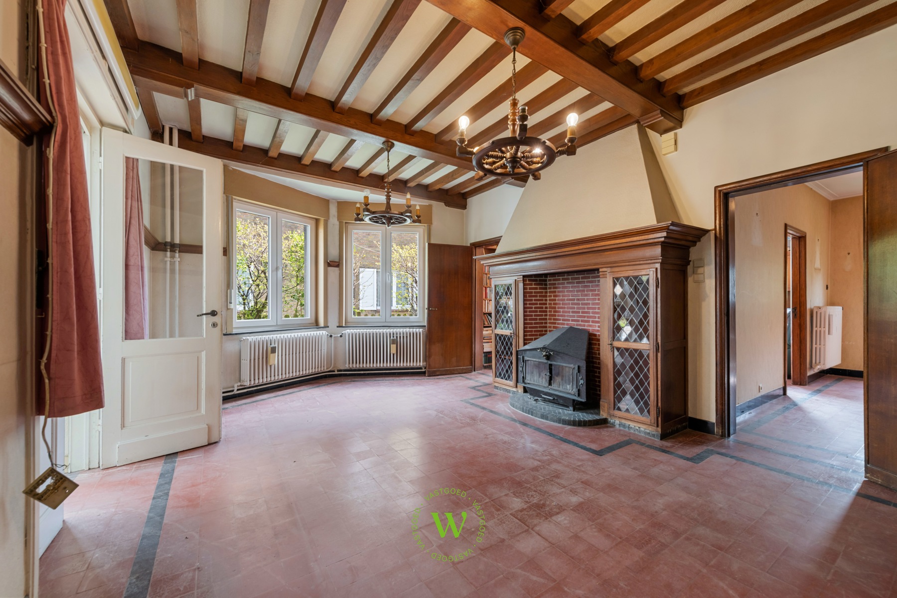 Verrassende en charmante halfopen bebouwing te Assebroek.