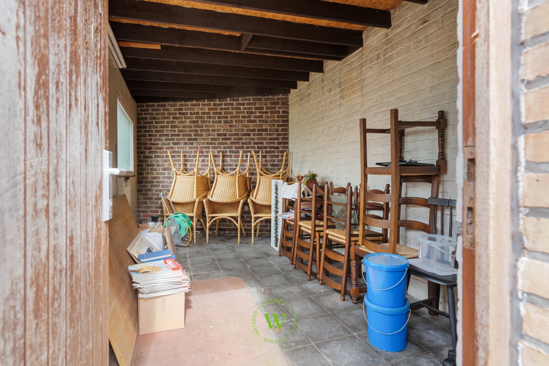 Verrassende en charmante halfopen bebouwing te Assebroek.