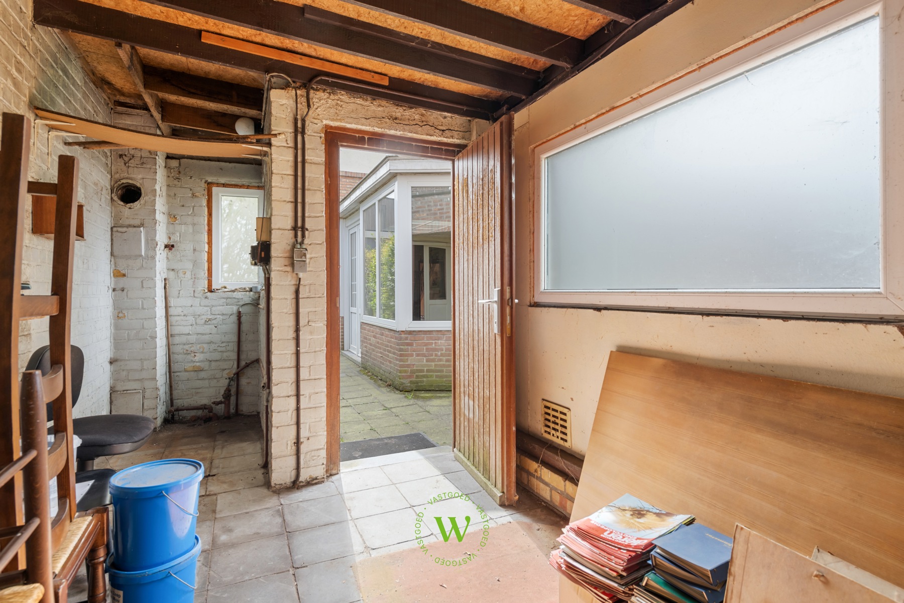 Verrassende en charmante halfopen bebouwing te Assebroek.