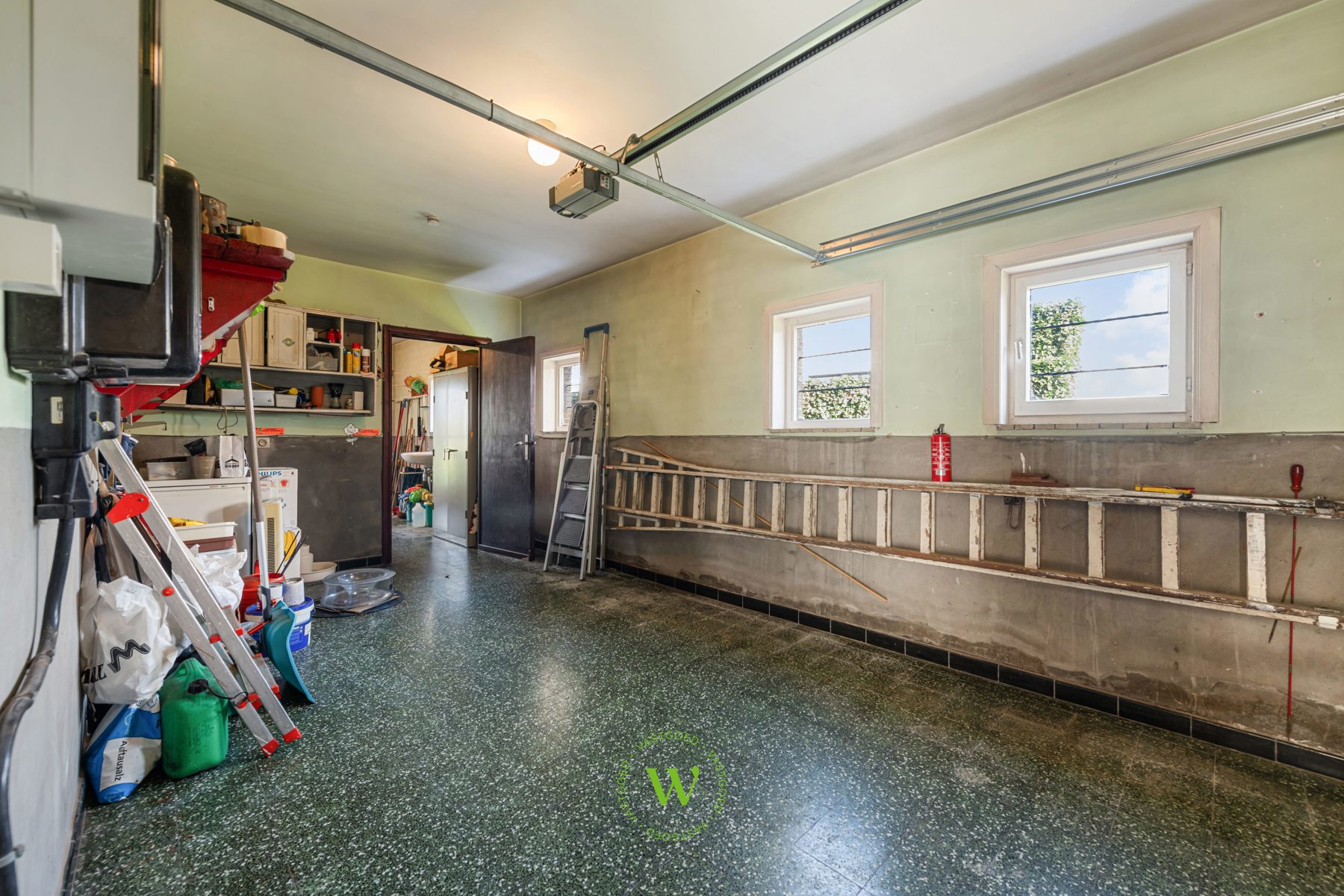 Gezinswoning met 5 slpks en tuin op 800 m²