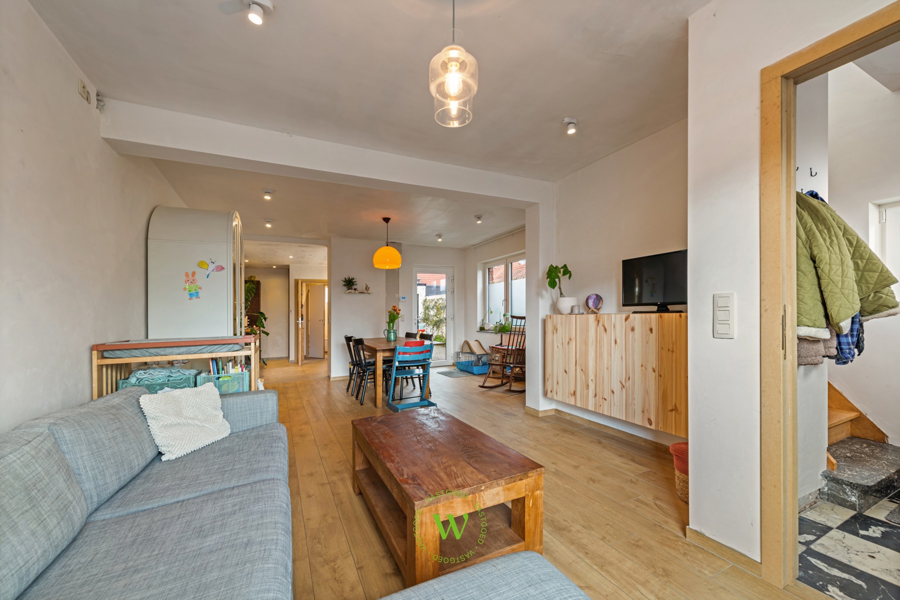 Karaktervolle, gerenoveerde halfopen woning met label B.