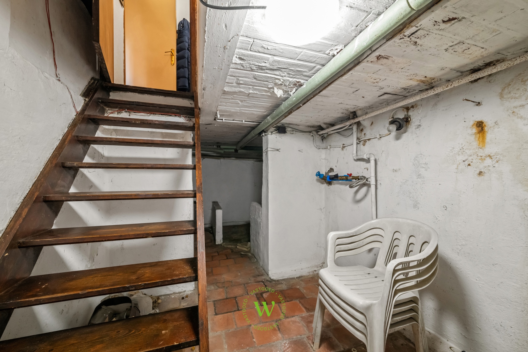 Woning met veel potentieel in fietsstraat in Sint-Michiels