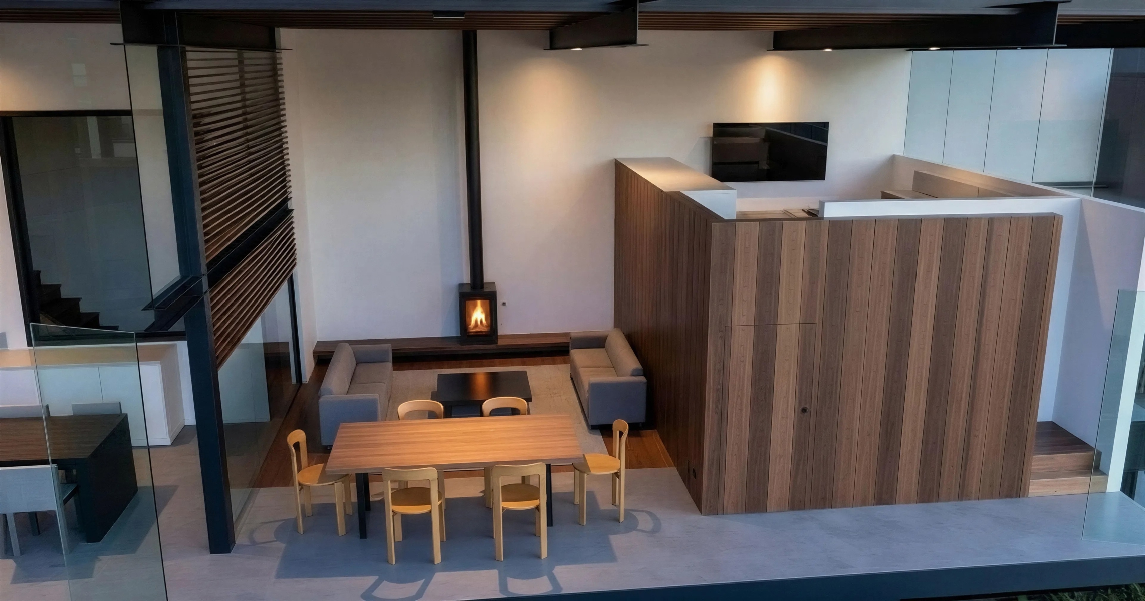 Industrieel karakterpand met vergunning voor exclusief woonproject.